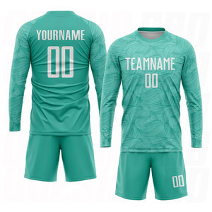 Uniforme de Fútbol Sublimado Blanco Premium, Ligero, Transpirable y Personalizable para Equipos, Entrenamientos y Partidos - Product Image 4