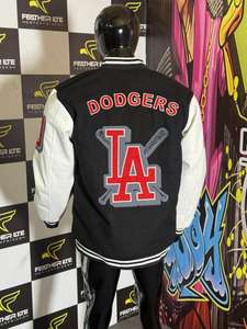 Chaqueta Varsity de Chenilla Bordada Personalizada de Alta Calidad ODM OEM, Cuerpo de Lana, Mangas de Cuero PU, Chaqueta de Béisbol Letterman para Hombre - Product Image 2