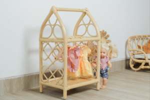 Porte-vêtements en rotin naturel fait main, étagère, support de rangement pour vêtements de chambre d'enfant, meuble écologique pour chambre d'enfant, armoire pour poupées - Product Image 5