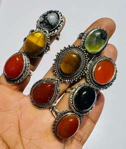 Anillo de Moda Unisex de Latón Bañado en Plata 925 con Gemas de Ónix, Cornalina y Ópalo Dendrítico Pehnite Vintage para Uso Diario - Product Image 3