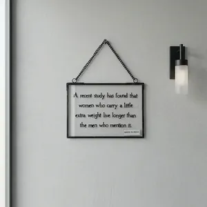 Marco Decorativo de Pared de Latón/Vidrio de Diseño Artesanal Moderno, Rectangular, con Frase Artística, Hecho en Uttar Pradesh, para la Sala de Estar del Hogar - Product Image 1