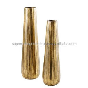 Sculptural Metal <b>Flower</b> <b>Vase</b> For Artistic Home Decor With Creative Form And Decorative Metal Styling - Product Image 1