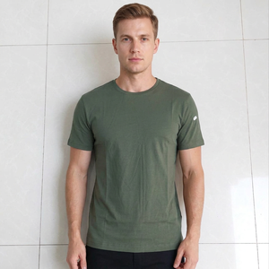 T-shirt en jersey de coton vert olive pour homme, manches courtes, col rond, style décontracté, logo sur la manche gauche, grande taille, hip-hop, respirant, écologique - Product Image 3