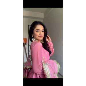 ชุดกาวน์ปาร์ตี้สำหรับผู้หญิงดีไซน์เนอร์พร้อม dupatta หรูหรา - Product Image 4