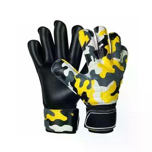 Gants de gardien de but en cuir AAFZA SOCCER antidérapants avec fermeture extensible à enfiler pour une utilisation unisexe en extérieur - Product Image 6