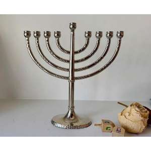 Última Novedad: Candelabro Menorah de 9 Brazos, Precio de Fábrica al por Mayor, Resistente al Calor, Hecho a Mano, para Velas - Product Image 4