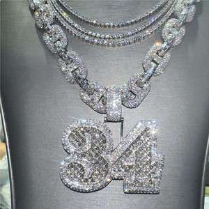 Colgante de aleación plateada estilo hip hop con incrustaciones de cristal, número 34, amuleto temático para hombre, regalo. - Product Image 1
