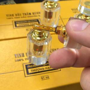 Huile essentielle d'agarwood oud 100% pure et naturelle, 1 ml, pour la fabrication de parfums, très concentrée pour la peau et au parfum longue durée - Product Image 2