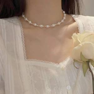 สร้อยคอไข่มุกสำหรับเด็กสไตล์บาร็อคสไตล์เกาหลีแบบสดใสสายโซ่ระดับกระดูกไหปลาร้าแบบหรูหราน้ำหนักเบาความไวต่อความรู้สึกระดับสูง - Product Image 1