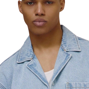 Camisa de Mezclilla Unisex Personalizada de Manga Corta con Lavado Enzimático, 100% Algodón, Cuello Clásico, Corte Regular, Transpirable, de Secado Rápido, Informal para Exteriores - Product Image 3