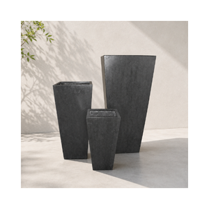 Ensemble de jardinières modernes en fibre de verre, prêtes à être expédiées, grands et moyens pots carrés pour jardin, patio, décoration commerciale - Product Image 1