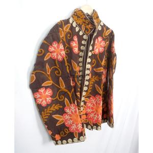 Luxurious Hand Embroidered 100% Cotton Quilted Cotrise Jacket Floral Intricate Detailing Timeless Elegance Autumn Winter Button - Product Image 5