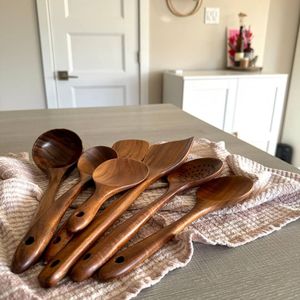 Ensemble de cuillères de service en bois faites à la main, design minimaliste, couverts durables, ustensiles de cuisine, utilisation en camping, ensemble de couverts de qualité supérieure - Product Image 1