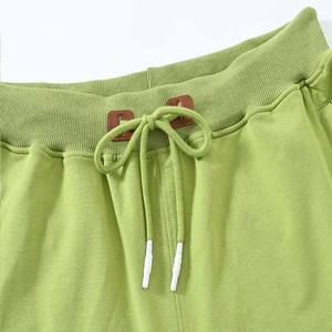 Pantalones Cortos Deportivos para Hombre, Color Verde, Felpa Francesa, 100% Algodón Orgánico de Lujo, Preencogidos, Certificados por GOTS, Ajuste Clásico, Cómodos - Product Image 4