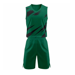Uniforme de basket-ball respirant de style nouveau personnalisé, 100% polyester, imprimé, taille plus, couleurs personnalisées, fabriqué au Pakistan - Product Image 3