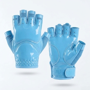 Guantes antideslizantes para mujer que proporcionan un agarre seguro al pole dance, tela suave, soporte flexible y ropa cómoda para practicar. - Product Image 6