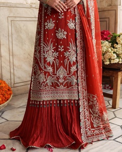 Maxi Salwar Kameez élégant pour femme, idéal pour les fêtes, les mariages et la plage, en viscose de qualité supérieure, respirant et à séchage rapide - Product Image 5
