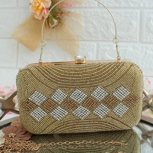 กระเป๋าคลัทช์งานปักคริสตัลเพชรประดับมุกสำหรับงานเลี้ยงงานแต่งงาน ทำมืออย่างประณีต - Product Image 1