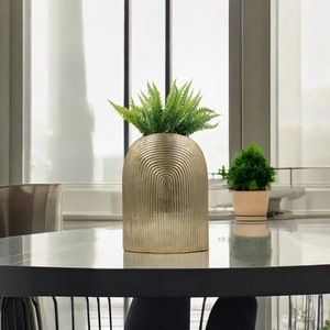Jarrón Decorativo Minimalista de Metal Transparente para Mesa, Adorno Interior, Listo para Venta Minorista, Moderno, Elegante, de Lujo, para el Hogar, B2B - Product Image 1