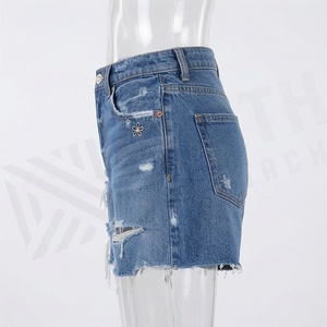 Shorts en jean amples en coton premium pour femmes, pantalons mi-longs d'été, streetwear pour filles, taille haute, couleur personnalisée, mode tendance - Product Image 3