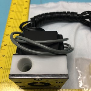 PROTEUS INDUSTRIES 150C110 FLUID FLOW SWITCH, 129636 - อุปกรณ์และอะไหล่เซมิคอนดักเตอร์ระดับโลกที่เชื่อถือได้ - Product Image 1