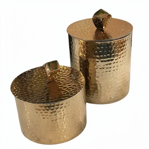Ensemble de 2 boîtes hermétiques en aluminium martelé de forme unique pour la cuisine, idéales pour les herbes et les épices à usage domestique - Product Image 1