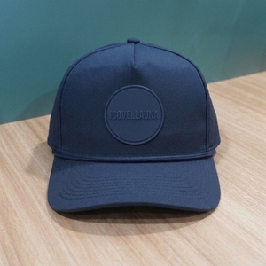 Casquette de golf personnalisée à 5 panneaux, perforations découpées au laser, impression d'image en relief, logo personnalisé, OEM, ODM, marque privée, vente en gros, faible MOQ - Product Image 1