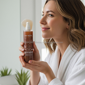 Gel Nettoyant Hydratant Détoxifiant et Éclaircissant pour le Visage 10.6oz – Élimine en douceur les impuretés – Vente en gros de gels de soin pour peaux grasses – Gel Détoxifiant et Éclaircissant pour Peaux Grasses - Product Image 3