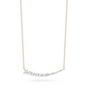 Collier barre ondulée en or 14K avec diamant de laboratoire taille ronde, serti à griffes, 18 pouces, design minimaliste à ondes courbes dégradées, certifié IGI, vente en gros B2B - Product Image 5