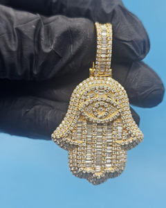 Colgante de mano de Fátima con moissanita VVS, talismán espiritual, amuleto protector, amuleto de ojo, regalos de buena suerte - Product Image 1