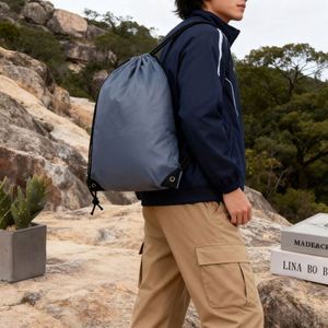 Sac à dos pliable léger avec cordon de serrage pour la gym, le yoga et les voyages, pochette de luxe en velours avec cordon de serrage pour bijoux et emballage cadeau - Product Image 4