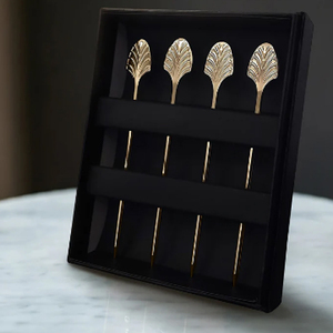 Piques à cocktail Monaco en métal doré classiques avec motif feuille - Product Image 3