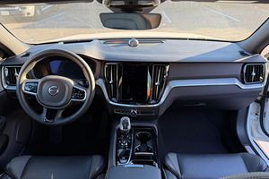 Oferta Correcta: Volvo V60 Recharge T8 Polestar Engineered Wagon 2023, Listo para Envío Mundial - Product Image 4