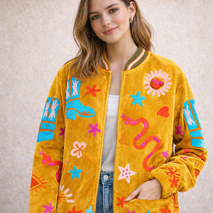 Veste en velours de luxe pour femmes, faite à la main, brodée, style bohème ethnique Sujani, manteau d'hiver tendance, vente en gros - Product Image 2