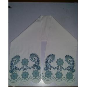 Camino de Mesa de Color Sólido Clásico de Primera Calidad para Comedor y Mesa Central, Camino de Mesa Decorativo para Decoración del Hogar en Venta - Product Image 3