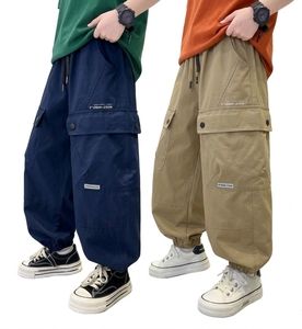 Pantalon Cargo Garçon en Gros – Nouvelle Collection Automne Décontracté Coupe Ample Multi-Poches – Pantalon de Travail Tendance Style Urbain pour Enfants - Product Image 1