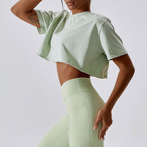 Crop top tricoté pour femme, tendance, respirant, tenue décontractée d'été, streetwear, design personnalisé, qualité supérieure - Product Image 3