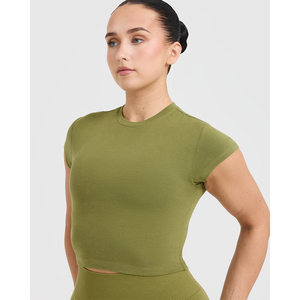 Conjunto Deportivo de 2 Piezas para Mujer, Color Verde Oliva, Tejido de Punto, Top Corto de Manga Corta con Cuello Redondo, Transpirable, para Primavera/Verano - Product Image 6