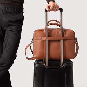 Sac messager en cuir véritable, prix de gros, élégant, pour homme, sac à bandoulière pour ordinateur portable, pour le bureau et les voyages - Product Image 3