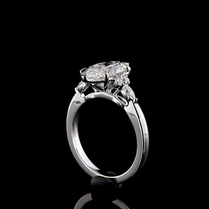 Bague de fiançailles vintage en or blanc massif avec diamant taille marquise de 2,5 carats, certifiée IGI, bague de promesse unique, bague de mariage pour anniversaire - Product Image 2