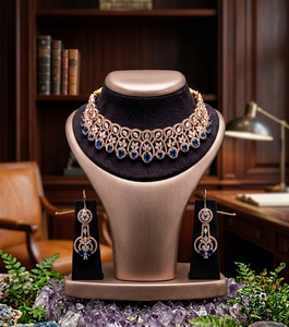 Conjunto de Collar y Pendientes Divyoro en Latón Chapado en Oro Rosa con Piedras de Circonita Cúbica Corte Marquesa, Diseño Floral Clásico para Mujer, Ideal para Fiestas de Compromiso - Product Image 2