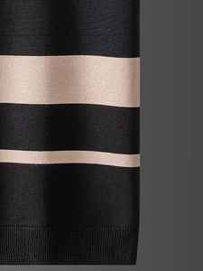 เสื้อยืดผู้ชายแฟชั่นใหม่ปี 2026 ขายส่ง ผ้าฝ้าย 100% สวมใส่สบาย ระบายอากาศได้ดี เหมาะสำหรับฤดูร้อน รับผลิตแบบ OEM/ODM ปรับแต่งได้ ทรงหลวม ลายเรียบ - Product Image 4