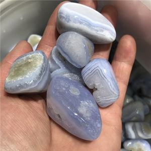 Pierre roulée en agate bleue dentelle de qualité supérieure, vente en gros, pour décoration, sphère de cristal, bijoux en pierres précieuses naturelles - Product Image 2