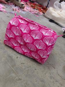 Pink Seashell Printed Cotton Quilted Makeup <b>Bag</b> Wholesale <b>Women</b> Travel Cosmetic Pouch Large Capacity Zipper <b>Toiletry</b> Organizer - Product Image 6