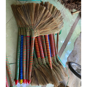 ไม้กวาดหญ้าธรรมชาติ 100% ไม้กวาดหญ้าทำมือ เหมาะสำหรับทำความสะอาดทั้งภายในและภายนอกอาคาร แข็งแรง น้ำหนักเบา และใช้งานง่าย - Product Image 5