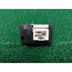 ES a utilisé des ECU et des modules informatiques 8974033210 - Product Image 3