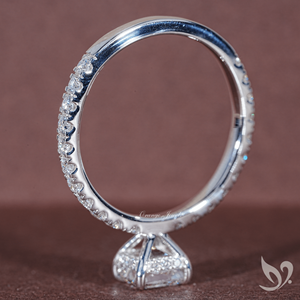 Bague solitaire avec diamant de laboratoire taille Asscher de 1 carat |   Bague en or blanc 10 carats certifiée IGI - Product Image 2