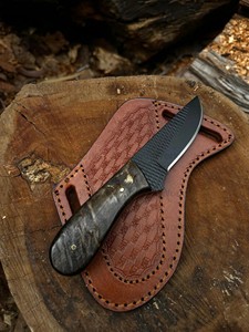 Couteau utilitaire de cowboy à lame fixe en acier raspé, manche en corne de bison, étui en cuir plat, lame pleine longueur, qualité industrielle pour la chasse - Product Image 1