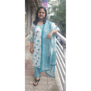 Traje Completo De Algodón Puro Verde Mar Con Dupatta - Product Image 1