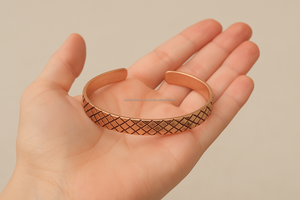 Bracelet en cuivre massif écologique de luxe ROYAL ARTISANS, boutons de manchette faits à la main, largeur de bande de 10 mm, prix bas - Product Image 3